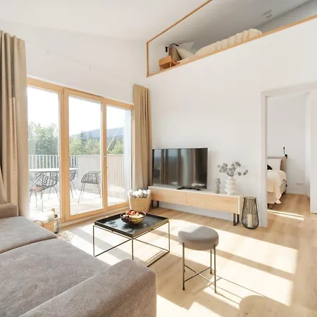 V Strani Appartement